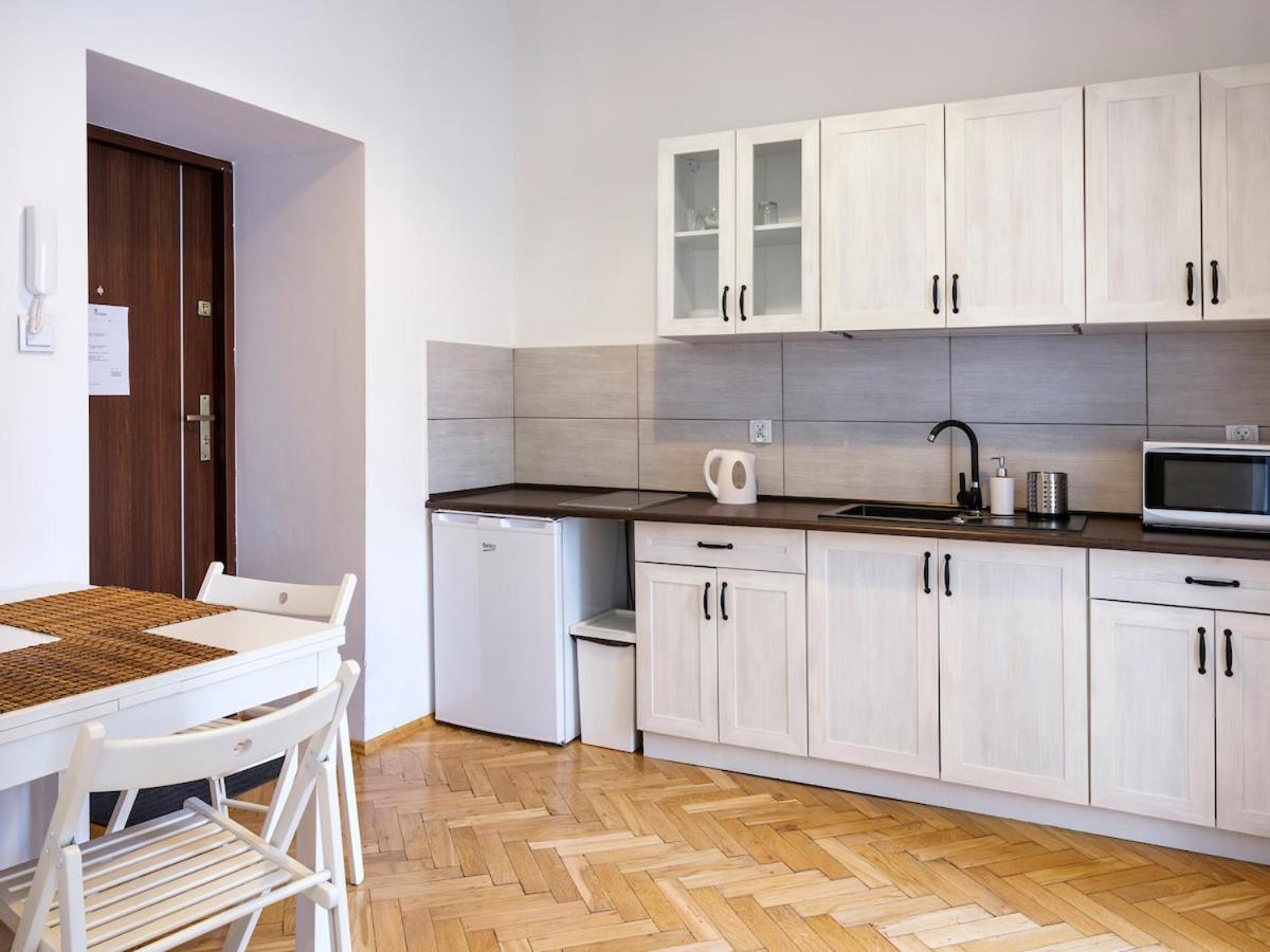Classic Apartments Pilsudskiego Street 克拉科夫 外观 照片