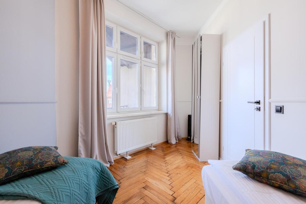 Classic Apartments Pilsudskiego Street 克拉科夫 外观 照片
